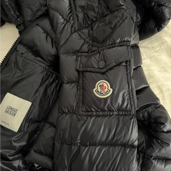 Moncler Dalles Hooded Short Down Jacket - Picture 10 of 10